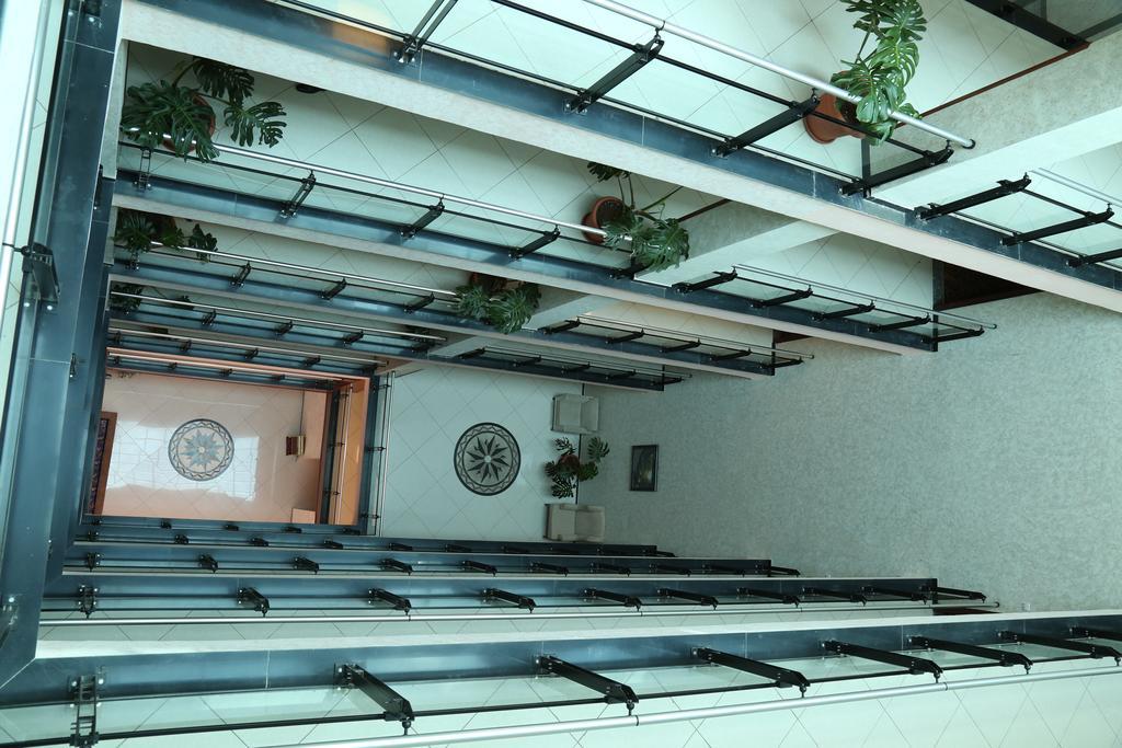 Afarensis International Hotel Addis Ababa Dış mekan fotoğraf