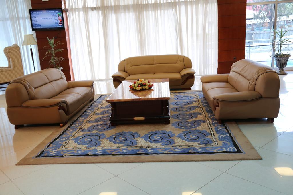 Afarensis International Hotel Addis Ababa Dış mekan fotoğraf
