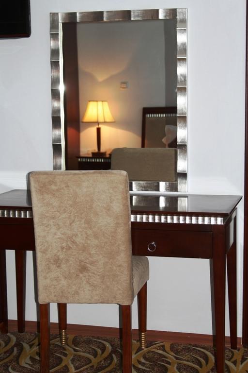 Afarensis International Hotel Addis Ababa Dış mekan fotoğraf