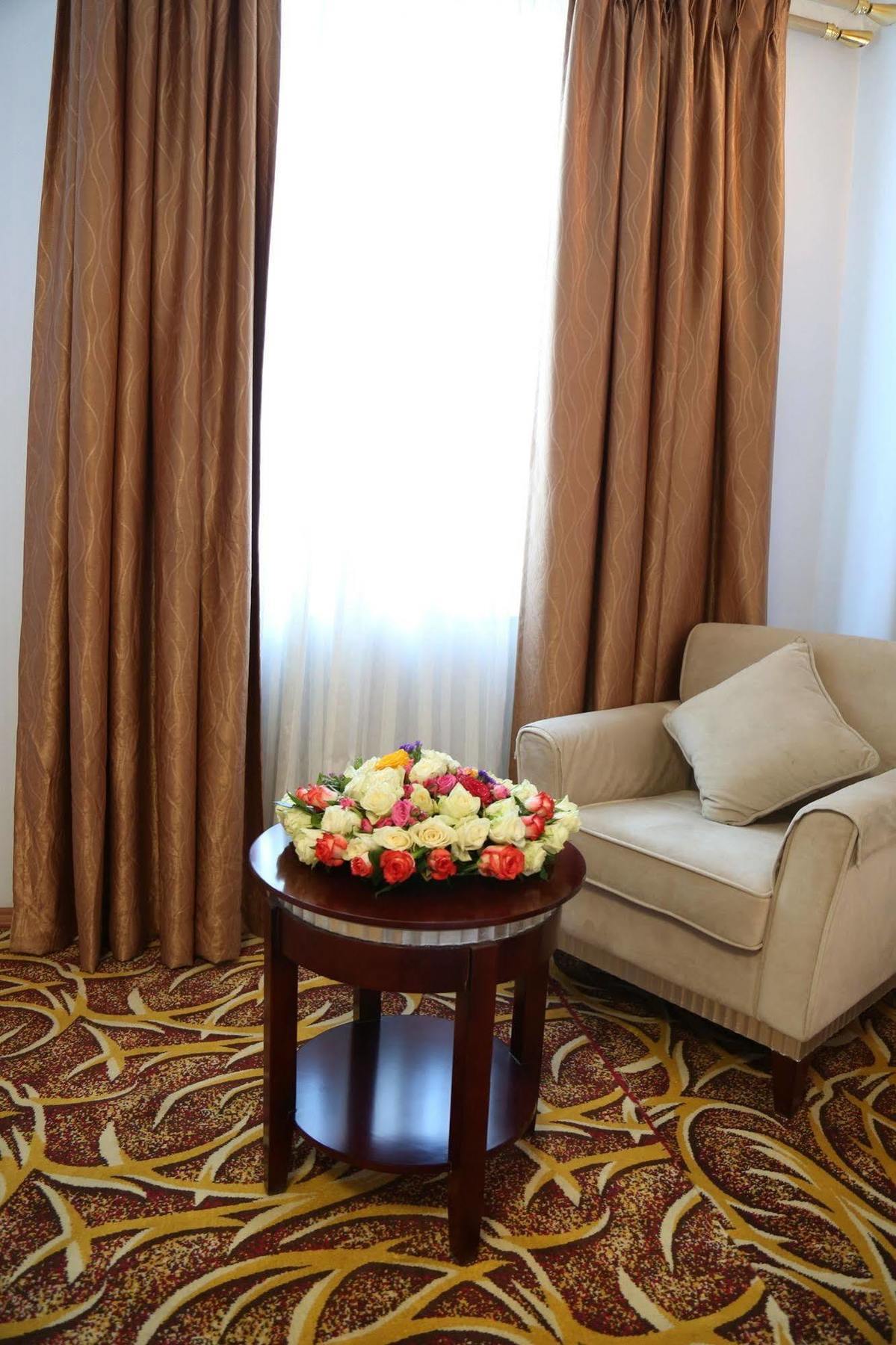 Afarensis International Hotel Addis Ababa Dış mekan fotoğraf