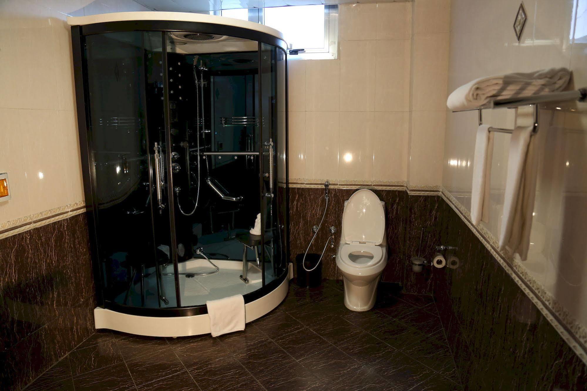 Afarensis International Hotel Addis Ababa Dış mekan fotoğraf